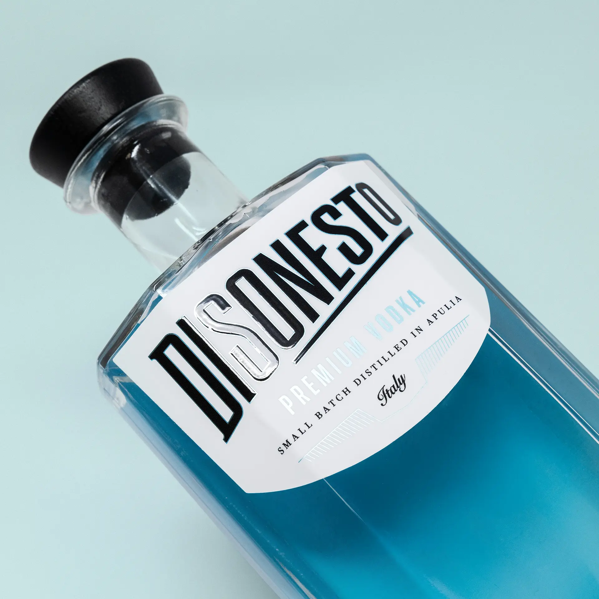 Bottiglia-Premium-Vodka-Standard-carosello-0001